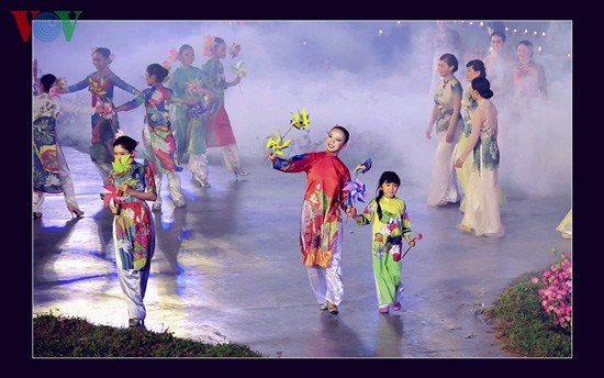 Citra-citra yang mengesankan dalam Festival Hue 2012 - ảnh 9