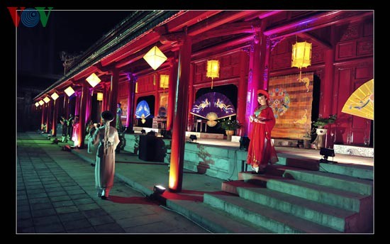 Citra-citra yang mengesankan dalam Festival Hue 2012 - ảnh 12