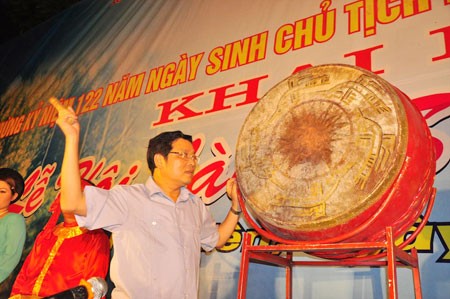 Aktivitas-aktivitas memperingati Ultah ke-122 Hari Lahir Presiden Ho Chi Minh - ảnh 2