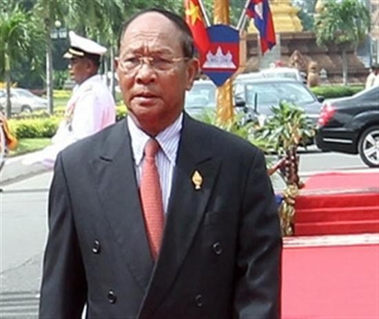 Ketua Parlemen Kerajaan Kamboja Heng Samrin mulai melakukan kunjungan persahabatan resmi di Vietnam - ảnh 1