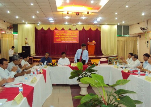 Konferensi briefing tentang pekerjaan pemberantas korupsi di gugus 10 provinsi dan kota di daerah Nam Bo Timur - ảnh 1