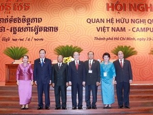 Penutupan Konferensi tentang Hubungan Persahabatan Parlemen Vietnam – Kamboja - ảnh 2