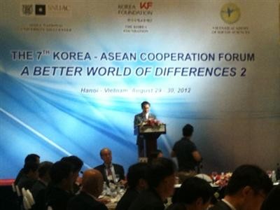 Pembukaan Forum Republik Korea ASEAN ke-7 di Hanoi - ảnh 1