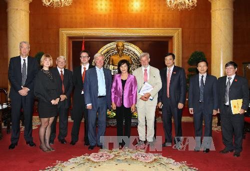 Delegasi Parlemen Denmark melakukan kunjungan di Vietnam - ảnh 1