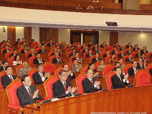 Sidang Pleno ke-6 Komite Sentral Partai Komunis Vietnam: menciptakan semangat baru dan kepercayaan baru - ảnh 3