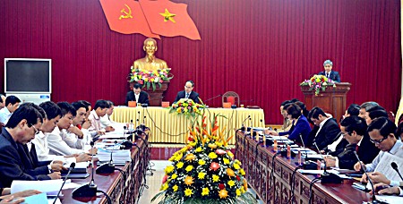 Deputi PM Vietnam Nguyen Thien Nhan melakukan temu kerja di provinsi Yen Bai - ảnh 1