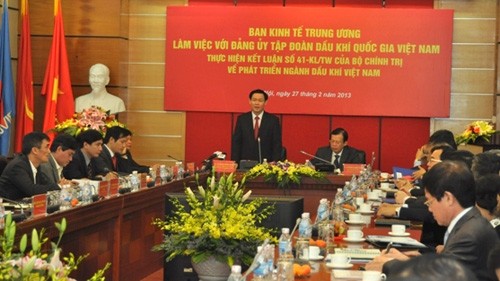 Departemen Ekonomi Komite Sentral melakukan temu kerja dengan Grup Permigasan Vietnam - ảnh 1