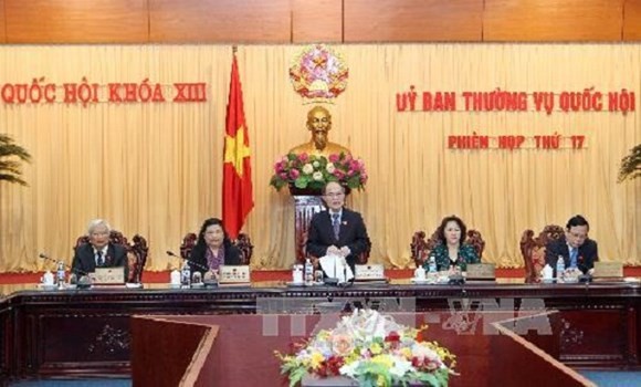 Komite Tetap MN Vietnam memberikan pendapat terhadap penutupan buku anggaran keuangan negara 2011 - ảnh 1