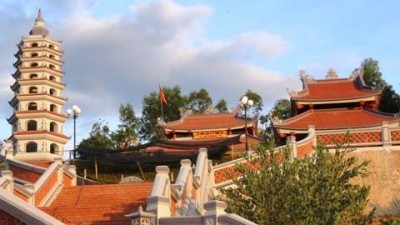 Peresmian Kuil Peringatan Pahlawan yang gugur di Truong Son – Dermaga Long Dai - ảnh 1