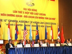 ASEAN sepakat memperkuat kerjasama antara badan-badan hukum - ảnh 1