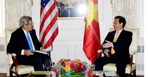 PM Nguyen Tan Dung menerima Menlu Amerika Serikat - ảnh 1