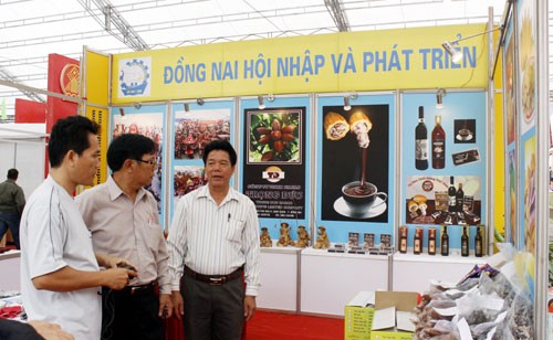 Pembukaan Pekan raya Perdagangan Internasional Vietnam – Tiongkok di provinsi Lao Cai - ảnh 1