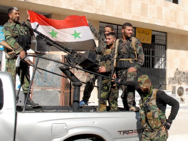 Tentara Suriah merebut kembali kontrol atas kota strategis Qara - ảnh 1