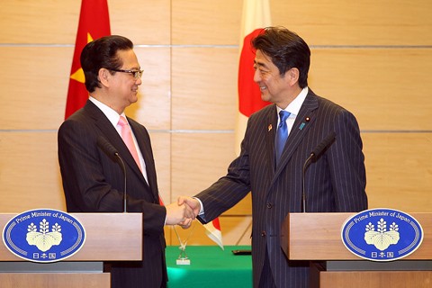 PM Nguyen Tan Dung mengakhiri kunjungan resmi di Jepang - ảnh 1