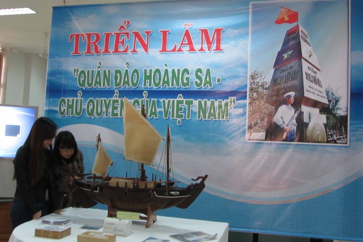 Kota Da Nang mengadakan pameran “Kepulauan Hoang Sa – Kedaulatan Vietnam” - ảnh 1