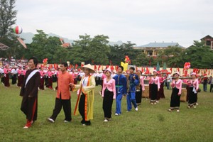 Ciri-ciri budaya yang unik dalam acara pernikahan dari warga etnis minoritas Muong - ảnh 3