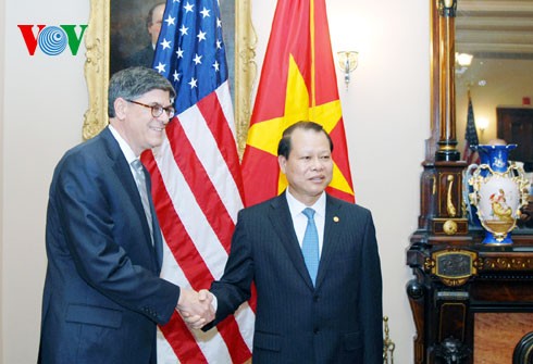 Deputi PM Vu Van Ninh mengakhiri kunjungannya di Amerika Serikat - ảnh 1