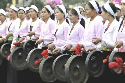 Gong dan bonang dalam kehidupan warga etnis minoritas Muong - ảnh 1