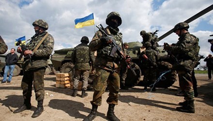 Perdamaian di Ukraina tetap berada di depan - ảnh 1