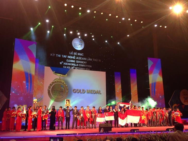 Kompetisi ke-10 Ketrampilan Kerja ASEAN di kota Hanoi berakhir secara sukses - ảnh 8