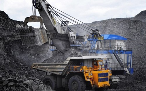 Rusia menghentikan suplai batu bara kepada Ukraina - ảnh 1
