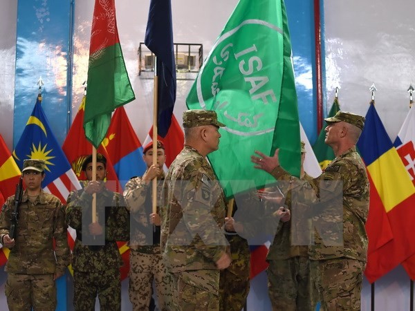 NATO resmi mengakhiri peperangan selama 13 tahun di Afghanistan - ảnh 1