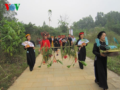 Festival “Nang Hai” – kepercayaan yang khas dari orang etnis Tay di provinsi Cao Bang - ảnh 3