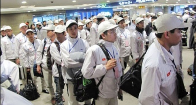 Dalam dua bulan awal tahuh, kira-kira 17.000 tenaga kerja Vietnam berangkat bekerja ke luar negeri - ảnh 1