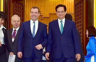 PM Federasi Rusia Dmitry Medvedev mengakhiri dengan baik kunjungan resmi di Vietnam - ảnh 1