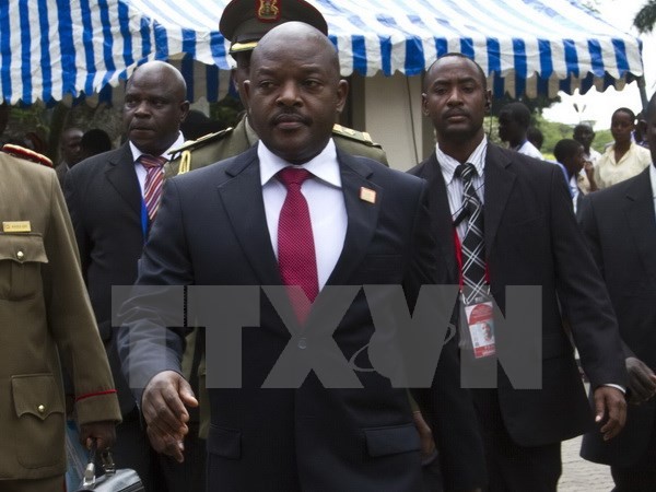 Presiden Burundi untuk pertama kalinya muncul setelah intrik kudeta - ảnh 1
