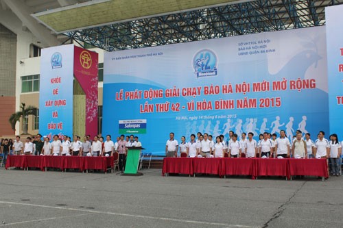 Pencanangan lomba lari koran “Hanoi Moi” ke-42 yang diperluas - ảnh 1