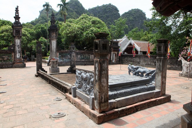 Keindahan klasik dalam Kuil Pemujaan Raja Dinh di Hoa Lu, Ninh Binh - ảnh 4