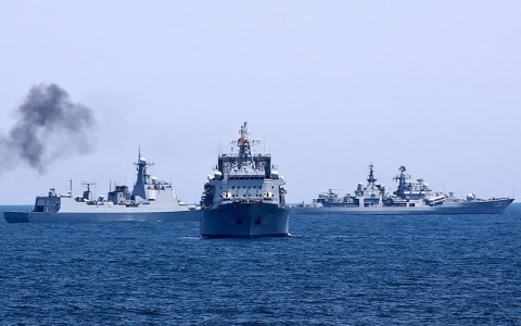 Kapal-kapal Angkatan Laut Tiongkok menarik diri dari daerah lepas pantai negara bagian Alaska, Amerika Serikat - ảnh 1