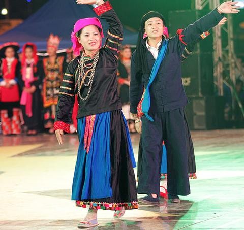 Aspek budaya yang khas dalam upacara pernikahan warga etnis minoritas Pu Peo - ảnh 1