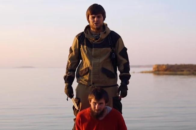 IS memuat video clip tentang eksekusi terhadap “mata-mata” Rusia - ảnh 1