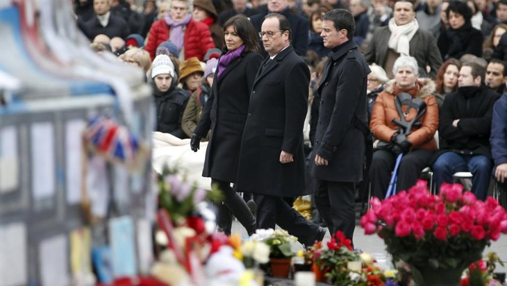 Aktivitas mengenangkan para korban serangan teror di Perancis terus dilakukan - ảnh 1