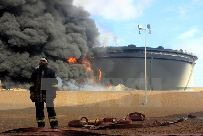 Uni Afrika menunjuk kelompok kontak untuk menangani bentrokan di Libia - ảnh 1