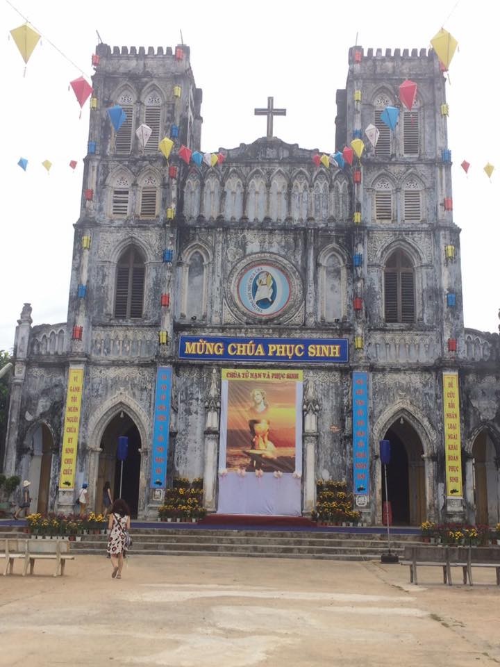 Gereja Mang Lang - destinasi wisata sejarah dan agama yang terkenal - ảnh 1