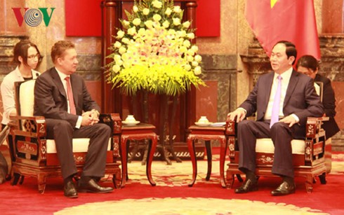 Presiden Vietnam, Tran Dai Quang menerima Alexey Miller, Presiden Dewan Komisaris Grup Gazprom, Federasi Rusia - ảnh 1