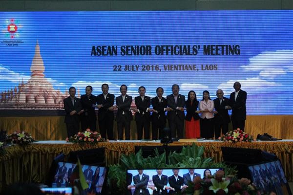 Pembukaan Konferensi SOM ASEAN di Laos - ảnh 1