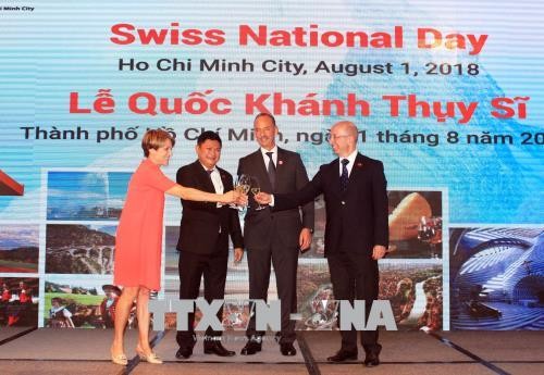 Célébration de la fête nationale suisse à Hô Chi Minh-ville - ảnh 1