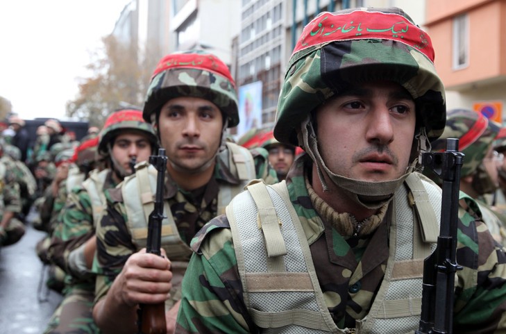 Sanctions visant une milice: l’Iran fustige la 