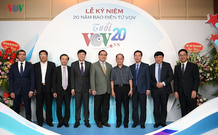 74e anniversaire de la Voix du Vietnam, 20e anniversaire de vov.vn - ảnh 1