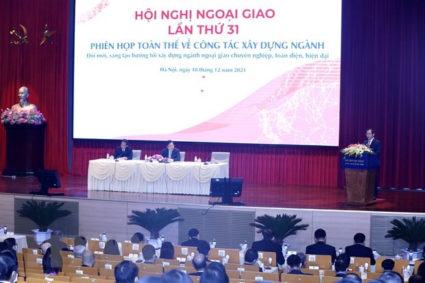 Pham Binh Minh: «Il est nécessaire de se doter d’une diplomatie numérique» - ảnh 1