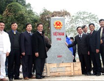 Der vietnamesisch-chinesische Ausschuss für den Grenzverlauf tagt in Hanoi - ảnh 1