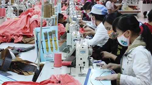 Vietnam will in diesem Jahr Waren im Wert 100 Milliarden USD exportieren - ảnh 1