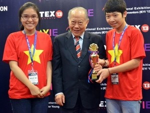 Gute Leistungen beim internationalen Wettbewerb für junge Erfinder - ảnh 1