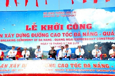  Spatenstich zum Bau der Autobahn Danang-Quang Ngai - ảnh 1