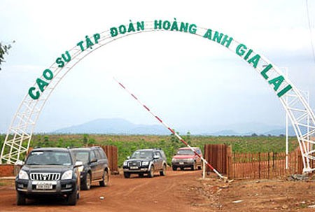 Laotische Zeitungen loben den vietnamesischen Konzern Hoang Anh Gia Lai - ảnh 1