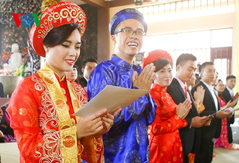 Hang Thuan Zeremonie: Buddhistische Hochzeitszeremonie  - ảnh 9